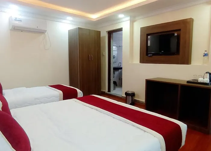 Aerolink Hotel 3*